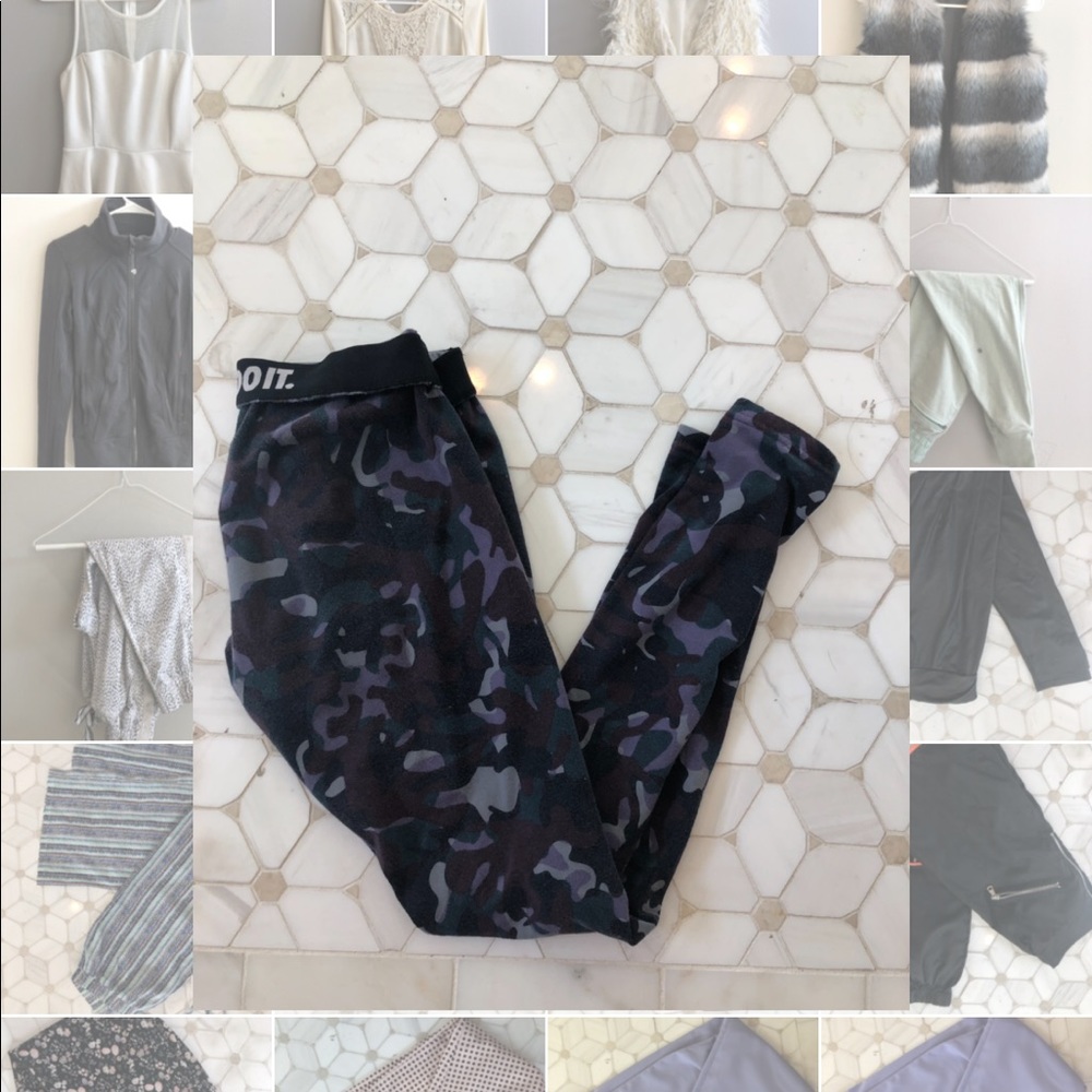 Nike camo leggings with foldover band